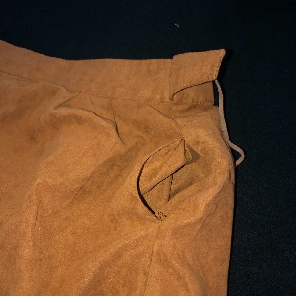 Suede Fringe Shorts - Picture 3 of 8